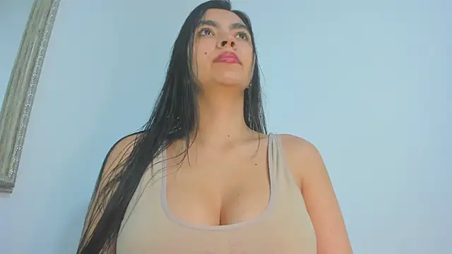 nathyy garcia online show from November 2025 04:44:01 AM