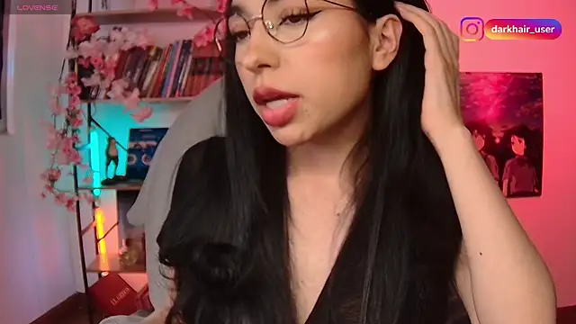 Snapshot of Sweet_Nyx chatting on June 2026 10:11:01 PM Sweet Nyx online show from June 2026 10:11:01 PM