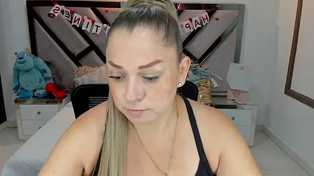 Snapshot of natalia5560 chatting on September 2025 12:55:01 PM natalia5560 online show from September 2025 12:55:01 PM