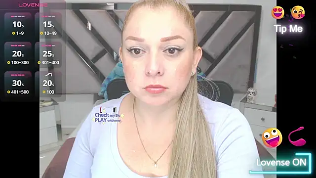 Snapshot of natalia5560 chatting on March 2025 02:17:01 PM natalia5560 online show from March 2025 02:17:01 PM