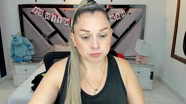 Snapshot of natalia5560 chatting on September 2025 12:44:02 PM natalia5560 online show from September 2025 12:44:02 PM