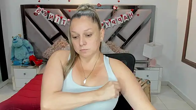 Snapshot of natalia5560 chatting on September 2025 01:51:01 PM natalia5560 online show from September 2025 01:51:01 PM