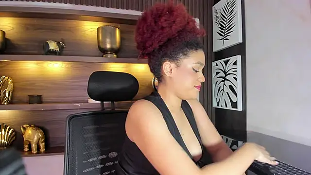 loladupont online show from May 2026 03:06:02 AM