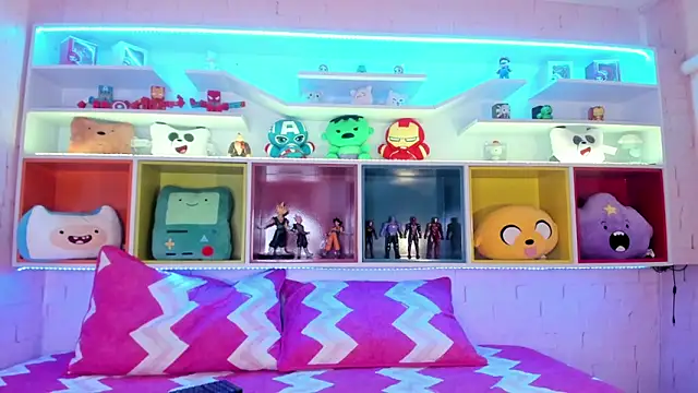 loladupont online show from March 2026 03:17:01 AM