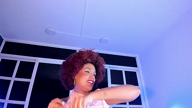 Snapshot of loladupont chatting on July 2026 03:13:02 AM loladupont online show from July 2026 03:13:02 AM