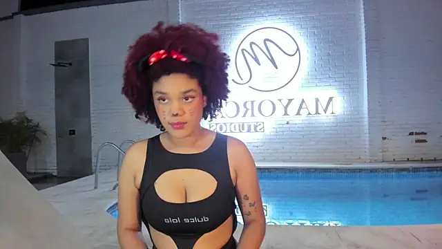 loladupont online show from October 2025 03:05:02 AM