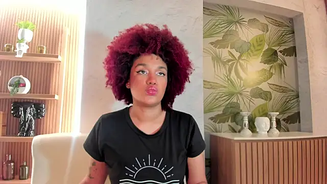 Snapshot of loladupont chatting on June 2026 03:04:01 AM loladupont online show from June 2026 03:04:01 AM