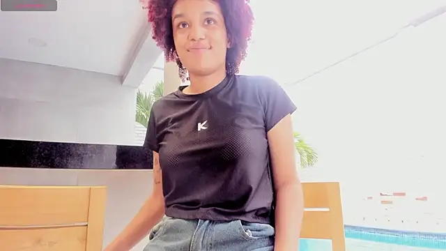 loladupont online show from March 2025 11:41:01 AM