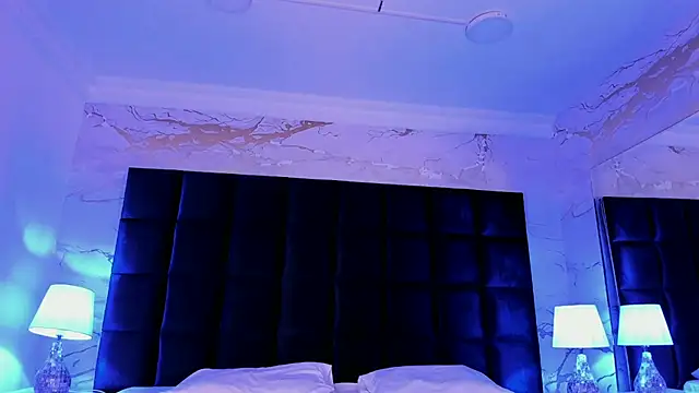 loladupont online show from March 2026 03:03:02 AM