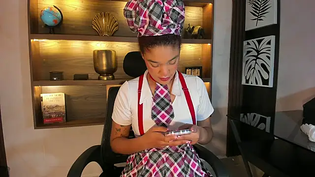 loladupont online show from October 2025 03:05:02 AM