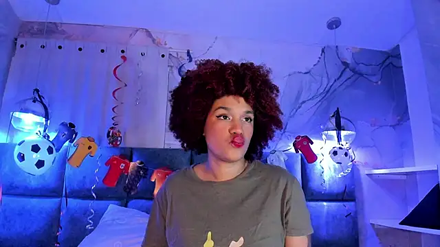 Snapshot of loladupont chatting on June 2026 11:49:02 PM loladupont online show from June 2026 11:49:02 PM