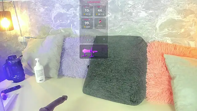 Little lili19 online show from February 2026 07:58:01 PM