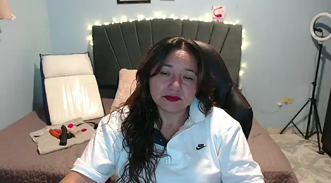 AngelRouss online show from February 2025 01:23:01 AM