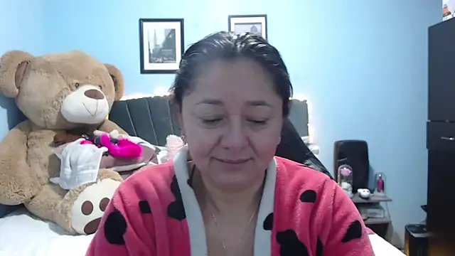 AngelRouss online show from February 2026 10:04:01 AM