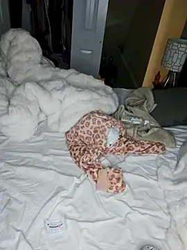 stunnaagirll online show from November 2025 08:18:01 AM