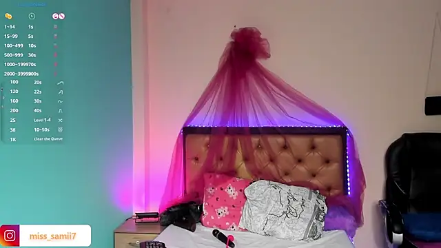 Queensamantha777 online show from March 2025 11:01:02 AM