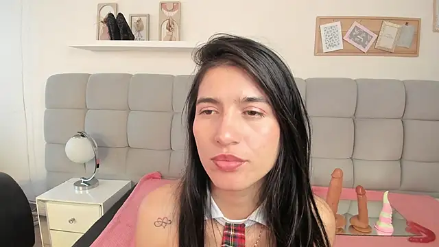 Chlooe Zoe online show from April 2026 07:58:02 PM