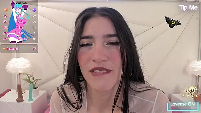 Snapshot of Chlooe_Zoe chatting on November 2025 11:53:02 AM Chlooe Zoe online show from November 2025 11:53:02 AM