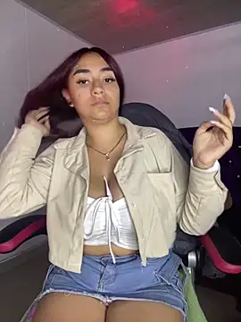 michell boobs  online show from March 2025 01:32:02 PM