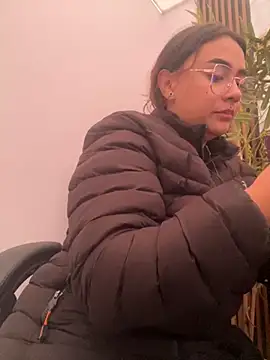 michell boobs  online show from November 2025 01:44:02 PM