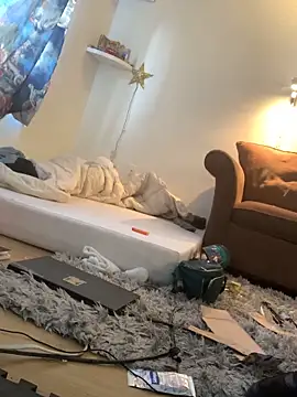 Snapshot of SilverandFox chatting on October 2025 04:19:02 PM SilverandFox online show from October 2025 04:19:02 PM