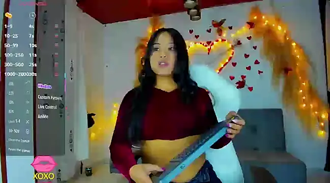 Snapshot of lovelypocahontas11 chatting on February 2025 04:37:01 AM lovelypocahontas11 online show from February 2025 04:37:01 AM