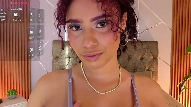 charlottee white online show from June 2026 08:53:01 PM