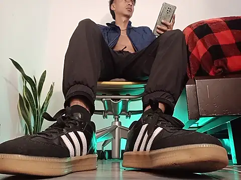 codysmith online show from November 2025 01:03:01 PM