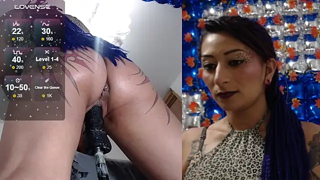 Snapshot of thaly_funn chatting on February 2025 09:14:02 PM thaly funn online show from February 2025 09:14:02 PM