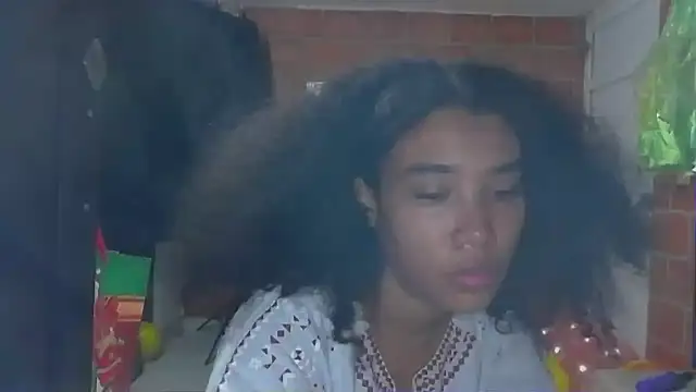 kattyandericc online show from November 2025 04:44:02 PM