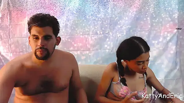 kattyandericc online show from February 2025 08:00:01 PM