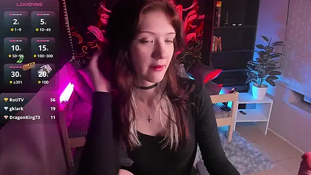 Lina Vi online show from March 2025 03:37:01 AM