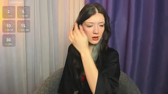 Lina Vi online show from February 2025 09:06:02 PM