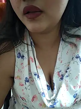Riya Stream01 online show from April 2026 06:58:02 PM