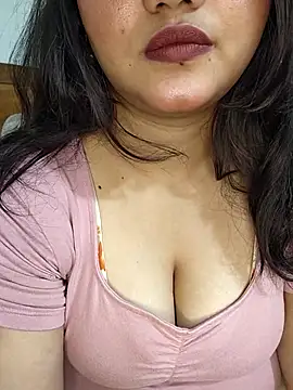 Riya Stream01 online show from April 2026 03:24:02 PM