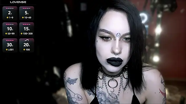 alexx succubus online show from April 2026 10:49:02 PM