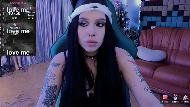 alexx succubus online show from December 2024 05:38:01 AM