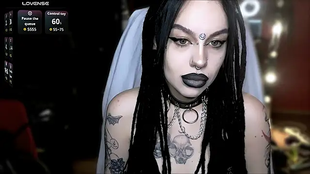 alexx succubus online show from April 2026 11:28:01 PM