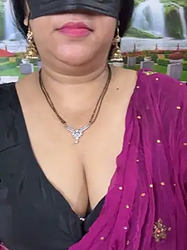 FlatVincy4 online show from September 2025 07:25:01 AM