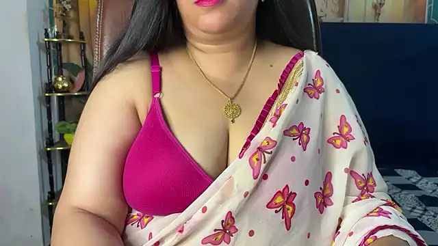 FlatVincy4 online show from April 2026 04:30:01 AM
