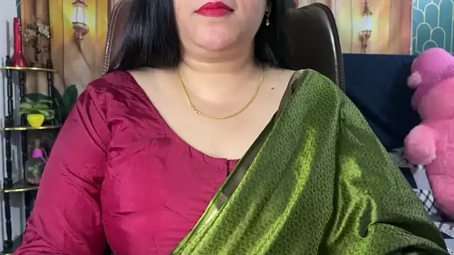 FlatVincy4 online show from March 2026 06:25:02 AM