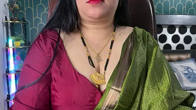 FlatVincy4 online show from February 2026 06:11:02 AM