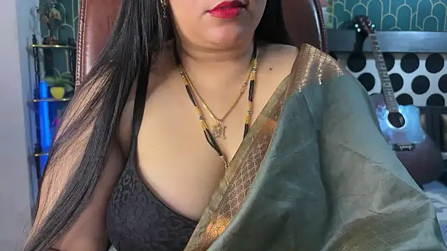 FlatVincy4 online show from February 2026 06:19:02 AM