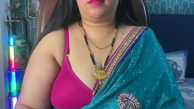 FlatVincy4 online show from March 2026 05:08:02 AM