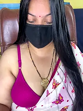 FlatVincy4 online show from November 2025 04:12:01 AM