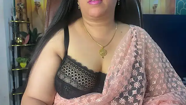 FlatVincy4 online show from April 2026 07:32:02 AM