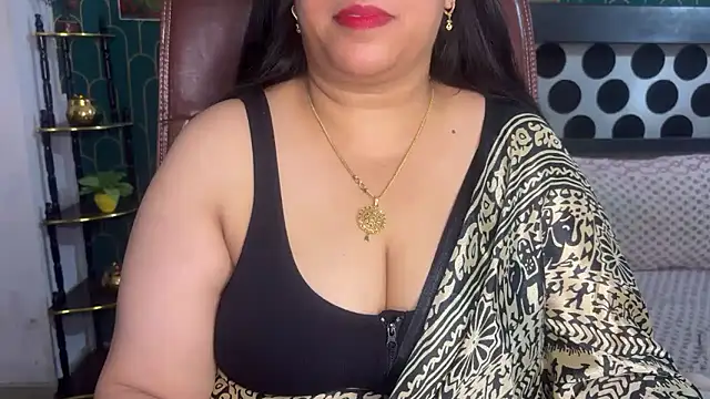 FlatVincy4 online show from May 2026 10:56:02 AM