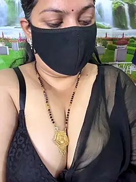 FlatVincy4 online show from October 2025 04:41:01 PM