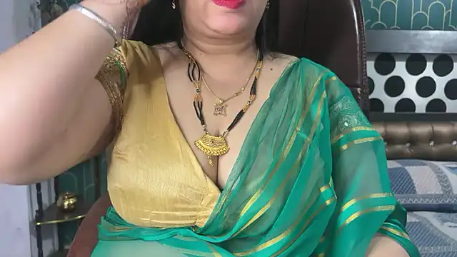 FlatVincy4 online show from February 2026 03:59:02 AM