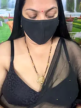 FlatVincy4 online show from November 2025 03:54:02 AM